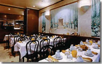 Leonard De Vinci 75011 Hotell Paris